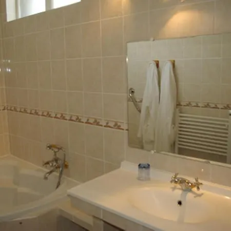 Auberge Du Clos Normand 3*