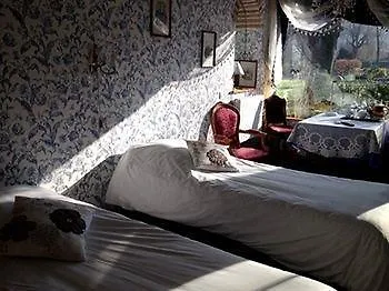 Auberge Du Clos Normand Hotel 3*