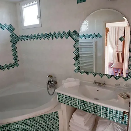 Hotel Auberge Du Clos Normand